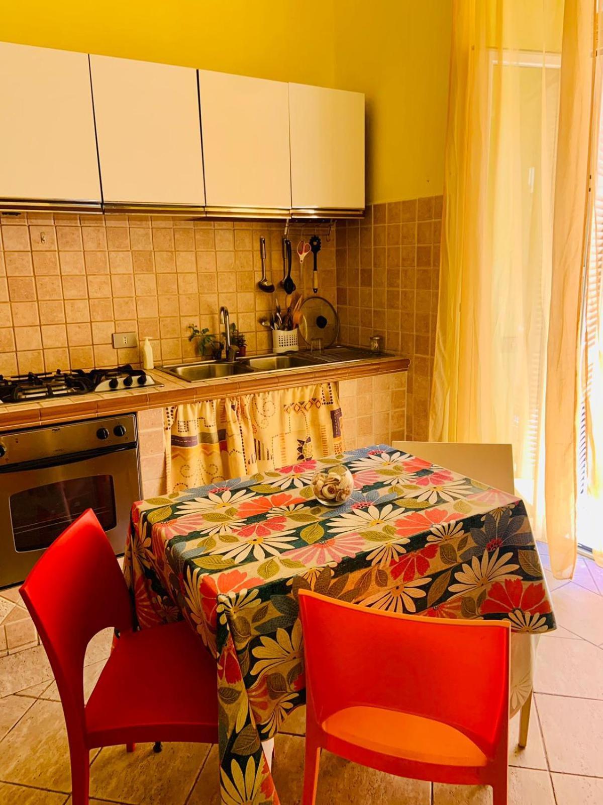 La Casina Sul Porto Apartment Anzio Bagian luar foto